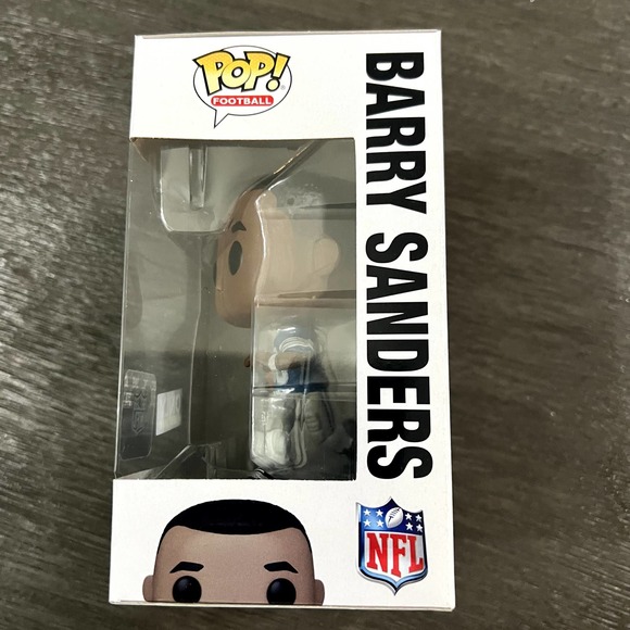 Funko Pop! NFL Football Barry Sanders #166 Best Buy Exclusive - Picture 2 of 6